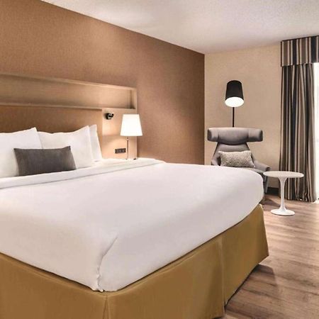 Wyndham Garden Conference Center Champaign - Urbana Ξενοδοχείο Εξωτερικό φωτογραφία