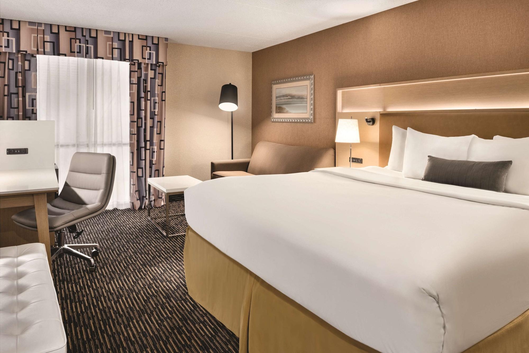 Wyndham Garden Conference Center Champaign - Urbana Ξενοδοχείο Εξωτερικό φωτογραφία