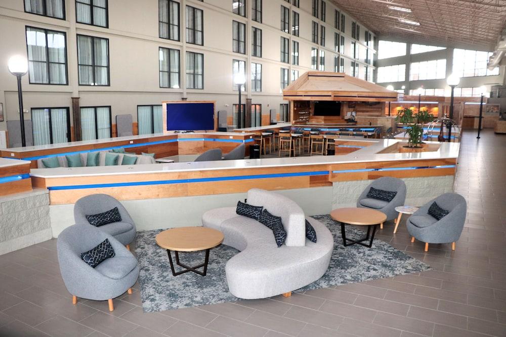 Wyndham Garden Conference Center Champaign - Urbana Ξενοδοχείο Εξωτερικό φωτογραφία