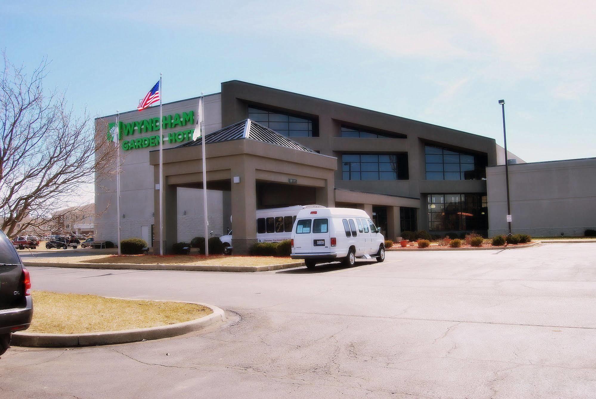 Wyndham Garden Conference Center Champaign - Urbana Ξενοδοχείο Εξωτερικό φωτογραφία